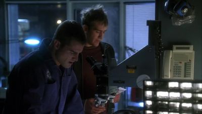 I got blood. - CSI: Crime Scene Investigation