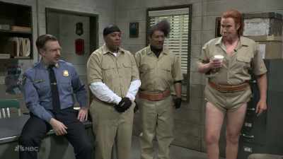 ‫I got called in to identify his
‫body.
‫I recognized him by his webbed - SNL50: The Anniversary Special