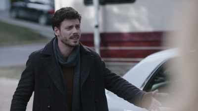 I got dumped. [SCOFFS] - The Moodys