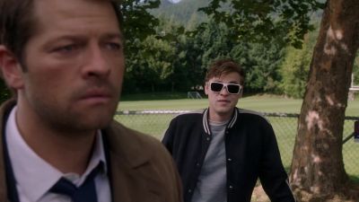 I got 'em. - Supernatural