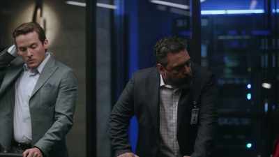 I got every local agency
in the area looking for them, - The Rookie: Feds