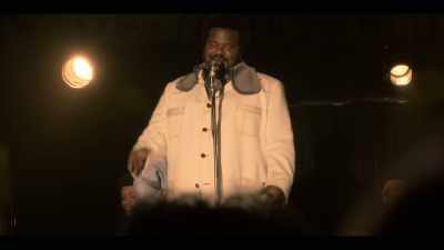 ♪ I got fire in my knees
In my bones ♪ - Dolemite Is My Name