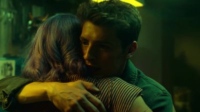 I got here as fast as I could. - Marvel's Runaways