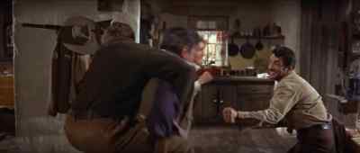I got him, I got him. - The Sons of Katie Elder