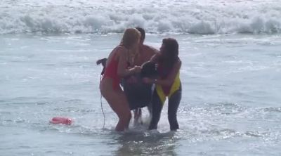 -I GOT HIS LEGS! - Baywatch