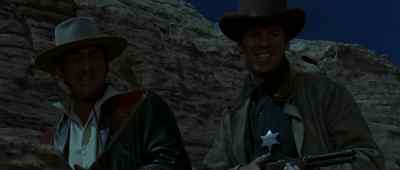 - I got his horse.
- He's down there. - Rough Night in Jericho