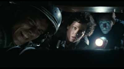 I got it. Ow! - Aliens Expanded