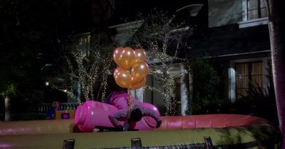 I got it. - Grace and Frankie
