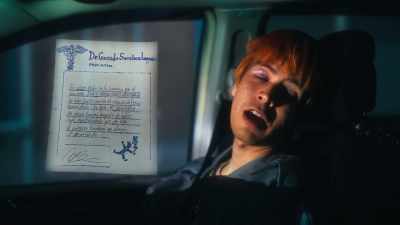 I got it laminated, and
that's what I show people - Fantasmas