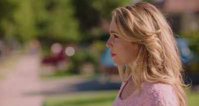 I got mega drunk, you left
without saying goodbye. - Valley Girl