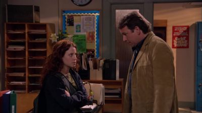 I got your nose. - 8 Simple Rules... for Dating My Teenage Daughter