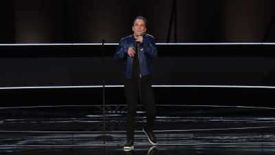 I got to push this shit deep. I-- - Sebastian Maniscalco: Stay Hungry