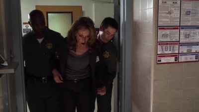 I got restraints on. - Sons of Anarchy