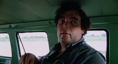 Look I got some good barbecue here - The Texas Chain Saw Massacre