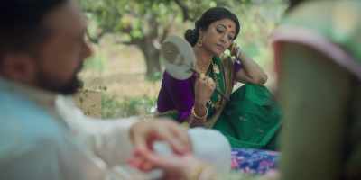 I got you some perfume. - Bulbbul