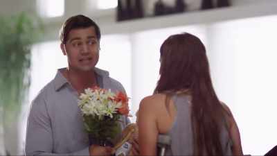 I got you some roses
and daisies. - The Favorite
