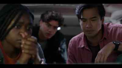 I got the pics. What's he doing? - National Treasure: Edge of History