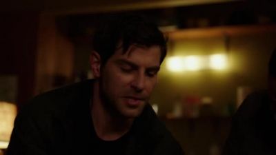 I got three arms and two cuffs. - Grimm