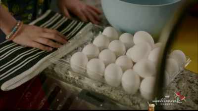 I got two dozen more eggs
right there. - A Taste of Summer