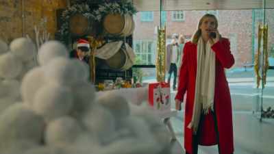I got so wrapped up in finishing
Remi's school project. - Designing Christmas with You