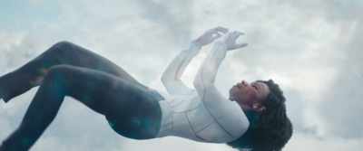 I got you!
(KAMALA SCREAMS) - The Marvels