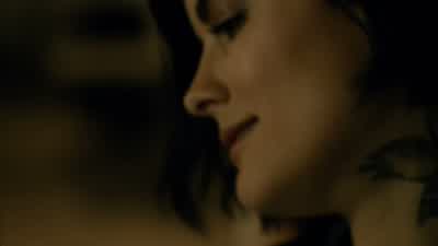 _ I got you something. - Blindspot
