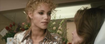 I gotta go Aren't you gonna come here - Showgirls