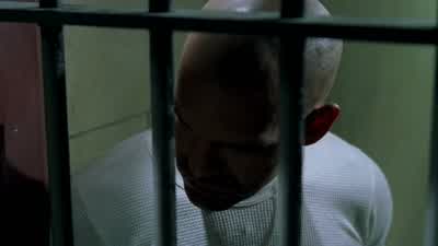I gotta go back into the walls tonight. - Prison Break