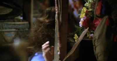 I gotta go. - The Stunt Man