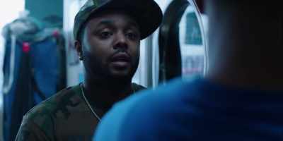 I gotta tell her somethin' important. - Red Flagz