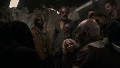 - I guess no one remembered to bring some...
- Bring piano wire. Yeah. - Snowpiercer