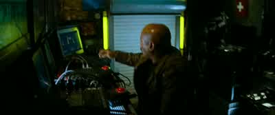 Guns one, activated. - Mission: Impossible III