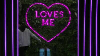 I HAD A GREAT TIME
♪ I'M SORRY - Love Island
