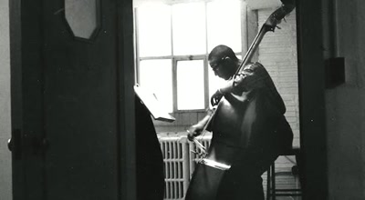 I hadn't given up on
the classical world - Ron Carter: Finding the Right Notes