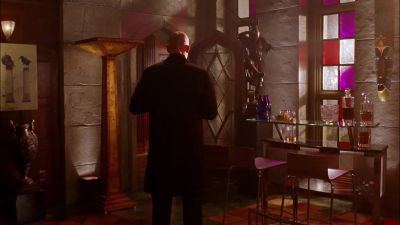 I hadn't just spent seven
weeks at belle reve. - Smallville
