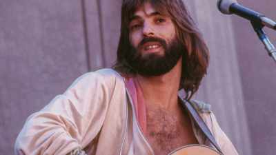 I hadn't met Kenny yet,
and she was, - Music Box: Yacht Rock: A DOCKumentary