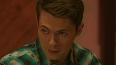 I happen to know where
exactly you are. - Santa Fake