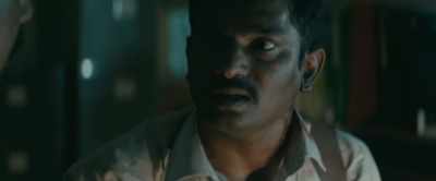 I hate my father - Hotel Mumbai