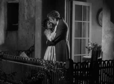 I hate to leave you
alone tonight. - Murders in the Rue Morgue