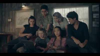 - I hate them.
- Guys, you've got no proof. - Mystic