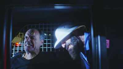 -I hate those junkyard dogs!
-I hate those junkyard dogs! - Junkyard Dogs