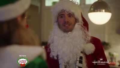 - I have a feeling I know
who my secret Santa is. - A Royal Queens Christmas