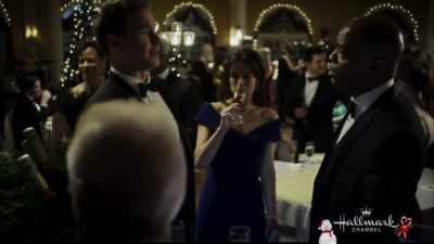 I have a feeling
this is the beginning - Christmas Wishes & Mistletoe Kisses