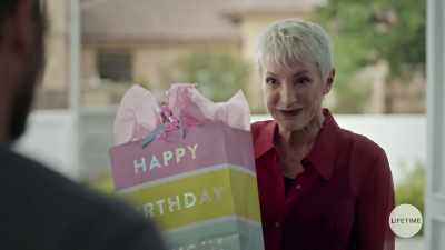 I have a gift for Annie.
May I come in? - Killer Grandma