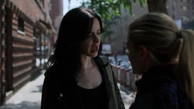 -I have a plan.
-We already have a plan. - Marvel's Jessica Jones