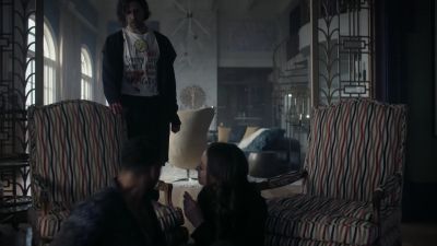 I have a problem. - The Magicians