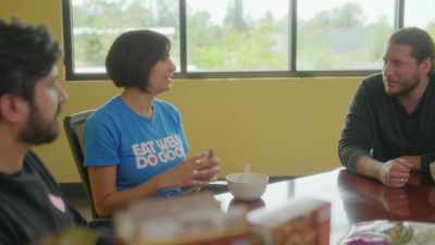 I have a seven-year-old
daughter - What Am I Eating? With Zooey Deschanel