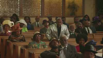- I have a testimony,
big suit bastard. - Bust Down