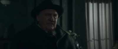 I have accepted your presence here,
but please don't interrupt me. - Maigret