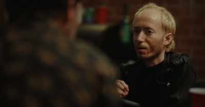I have an idea.
I'm gonna lure her down, - Good Bad Things